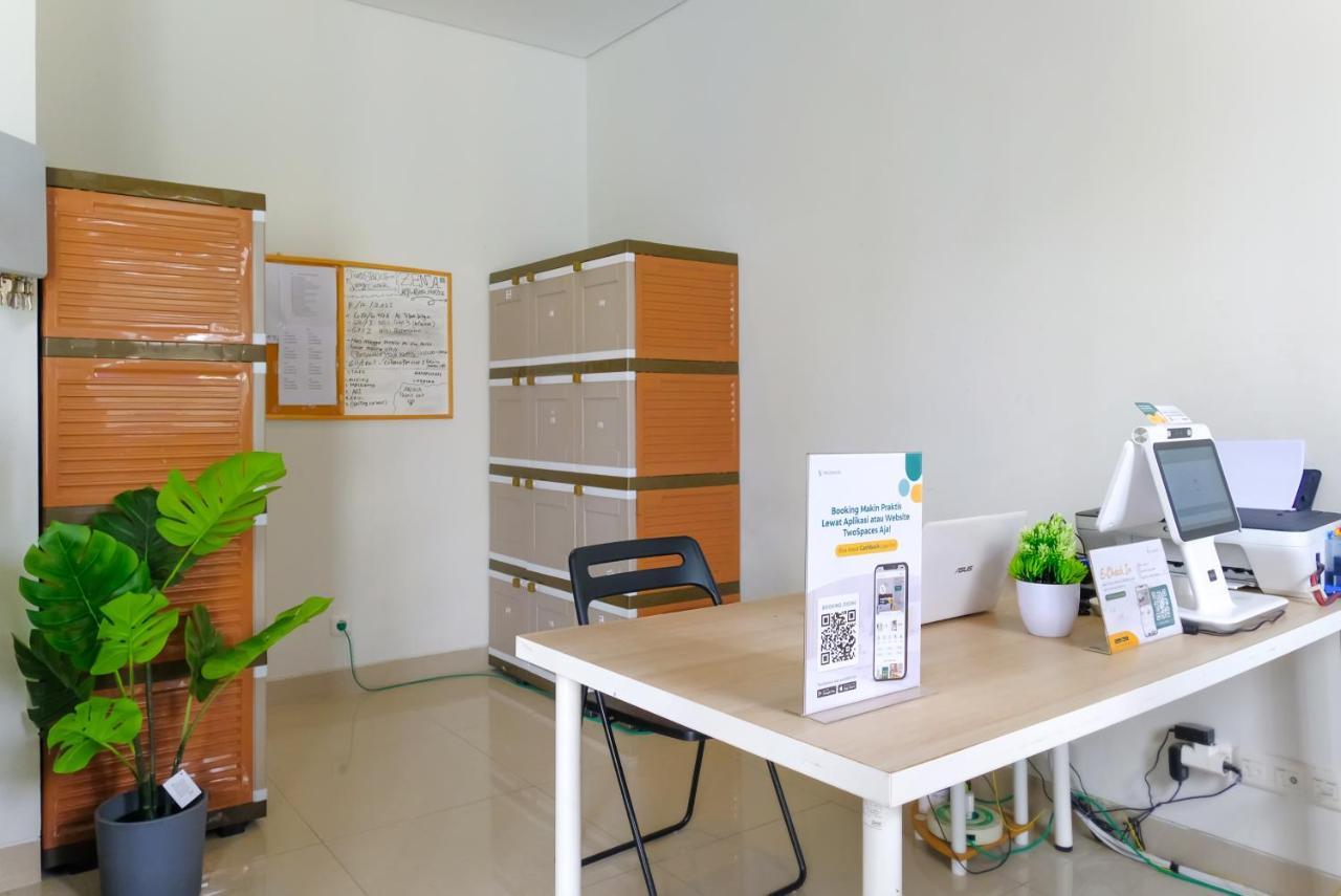 Twospaces Living At Zena Mozia Tegal  外观 照片