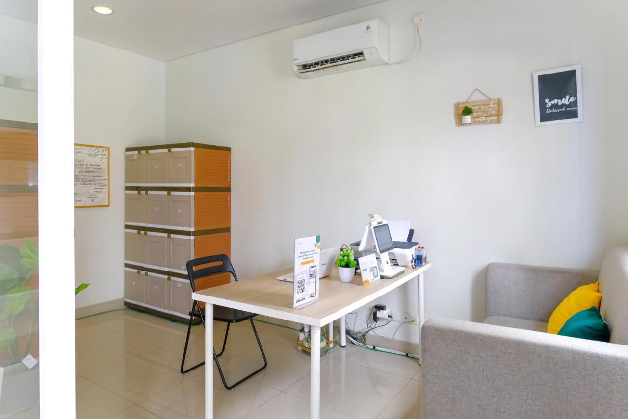 Twospaces Living At Zena Mozia Tegal  外观 照片