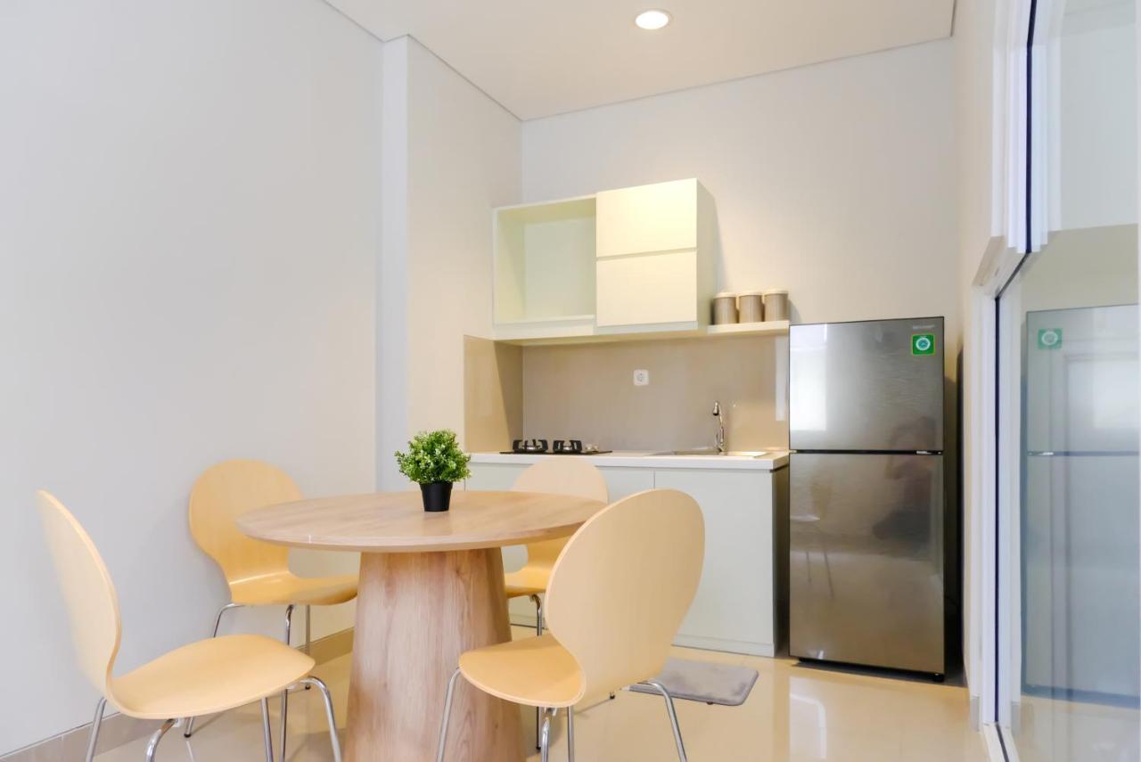 Twospaces Living At Zena Mozia Tegal  外观 照片