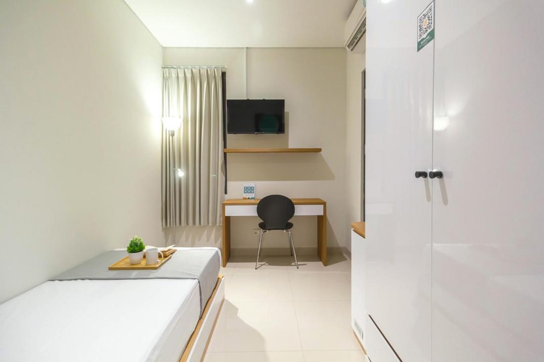 Twospaces Living At Zena Mozia Tegal  外观 照片
